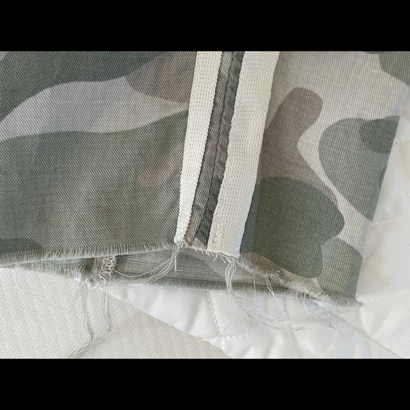 MOTHER cropped camouflage size 31 - Picture 8 of 10